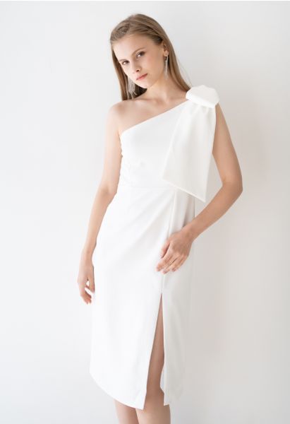 Bow Strap Oblique Slit Shift Dress in White