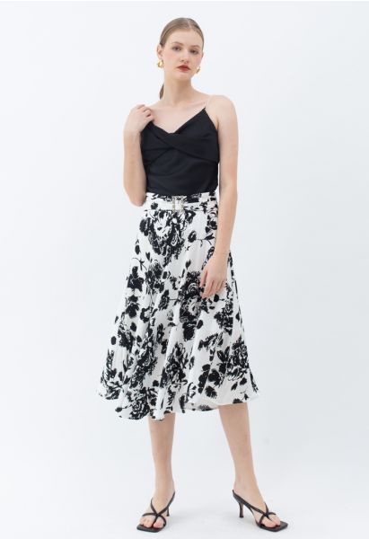 Brooch Detail Sketch Floral Printed Midi Skirt in White