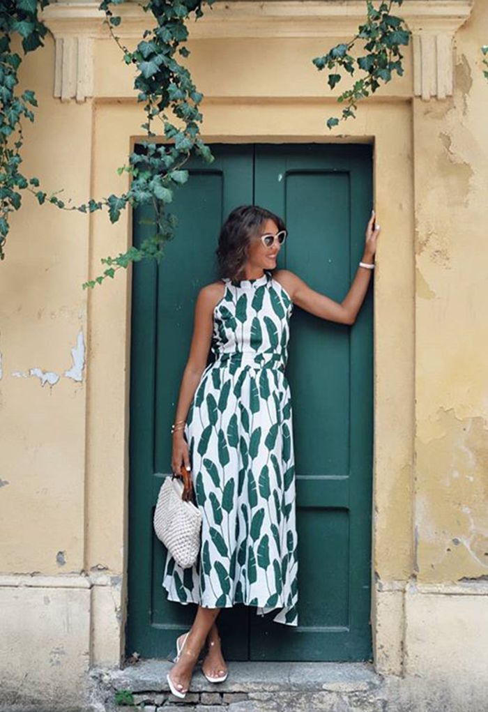 Summer Palm Leaf Print Halter Neck Maxi Dress in Green