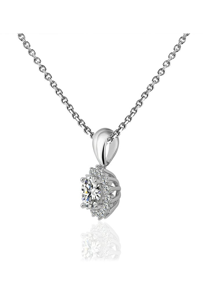 Star Pendant Moissanite Diamond Necklace