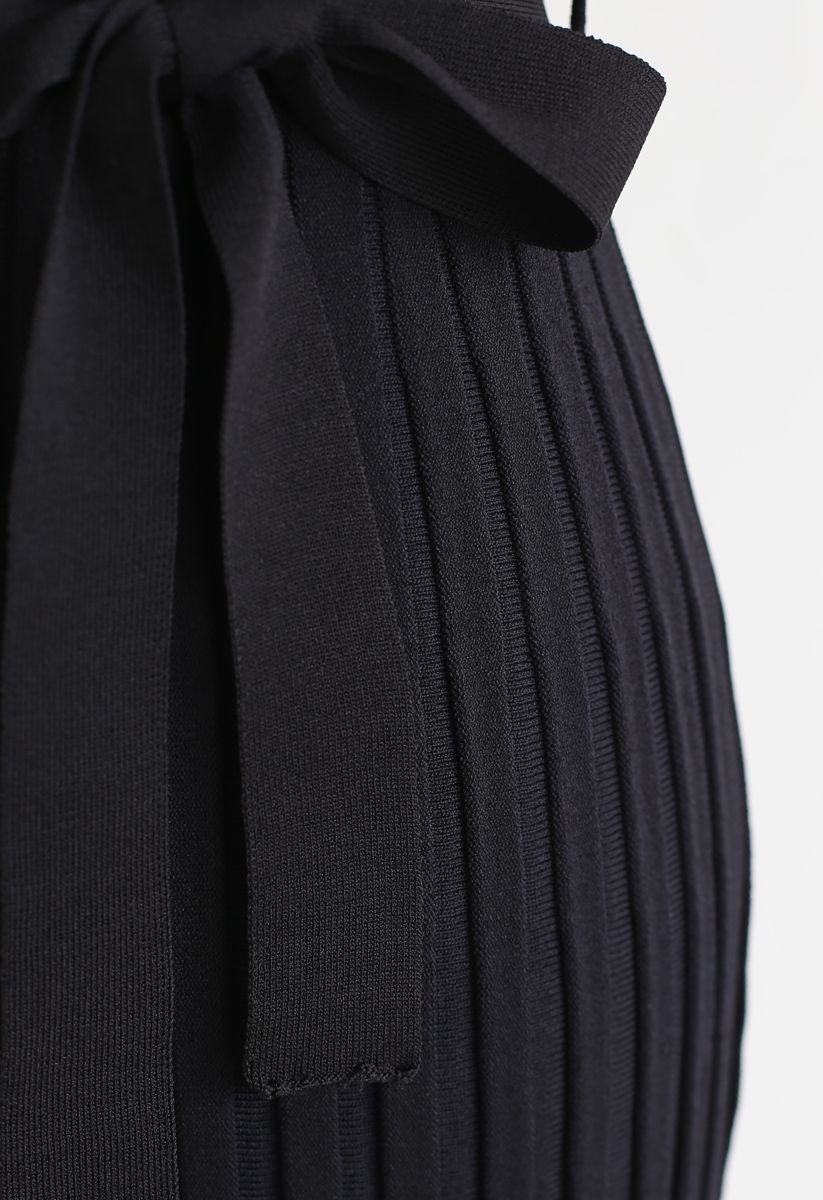 Pleated Sleeveless Wrapped Knit Dress in Black