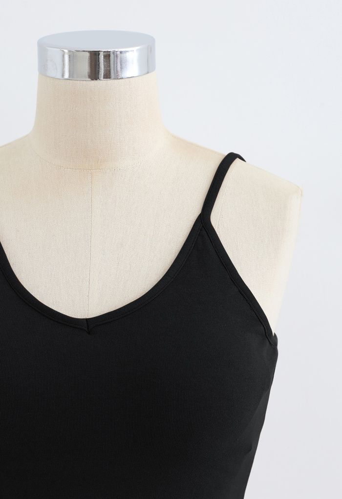 Cropped Rib Cami Tank Top in Black