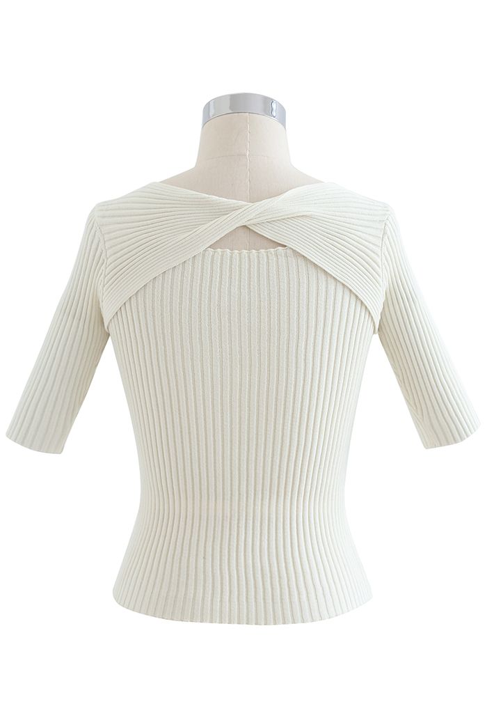 Dual-Use Twist Fitted Knit Top in Ivory