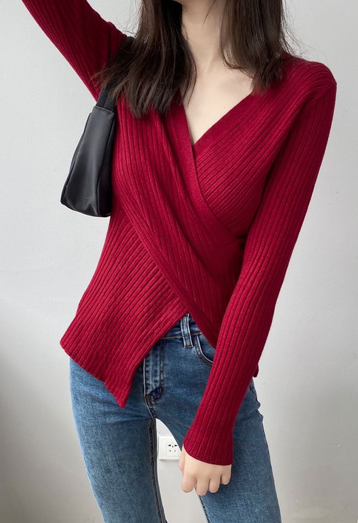 Crisscross Fitted Rib Knit Top in Wine