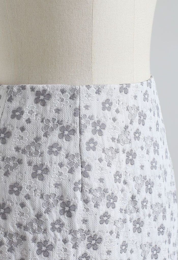 Floret Jacquard Mini Bud Skirt in Grey