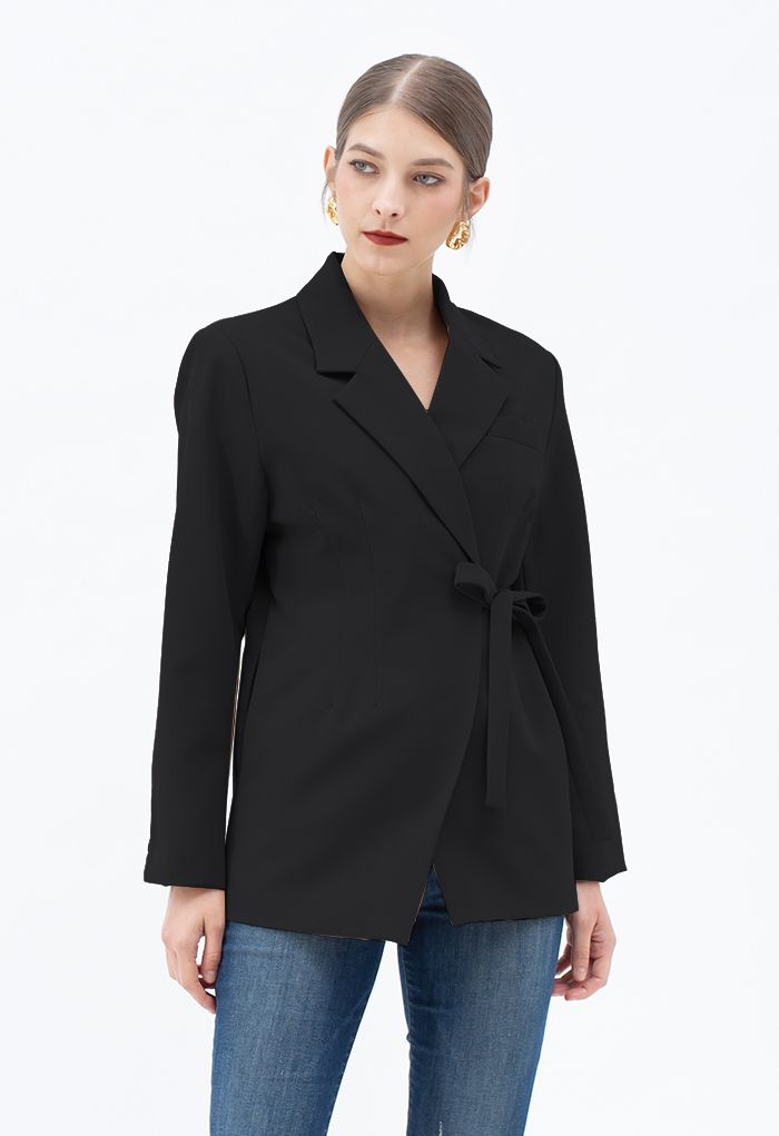 Self-Tie Front Pad Shoulder Blazer in Black