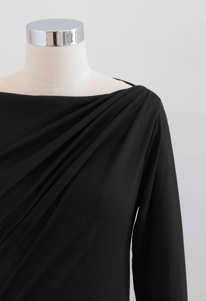 Ruched Front Long Sleeve Top in Black