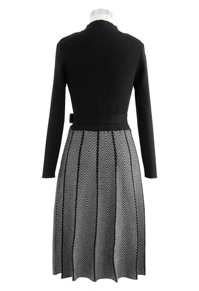 Herringbone Print Mock Neck Belted Knit Dress in Black