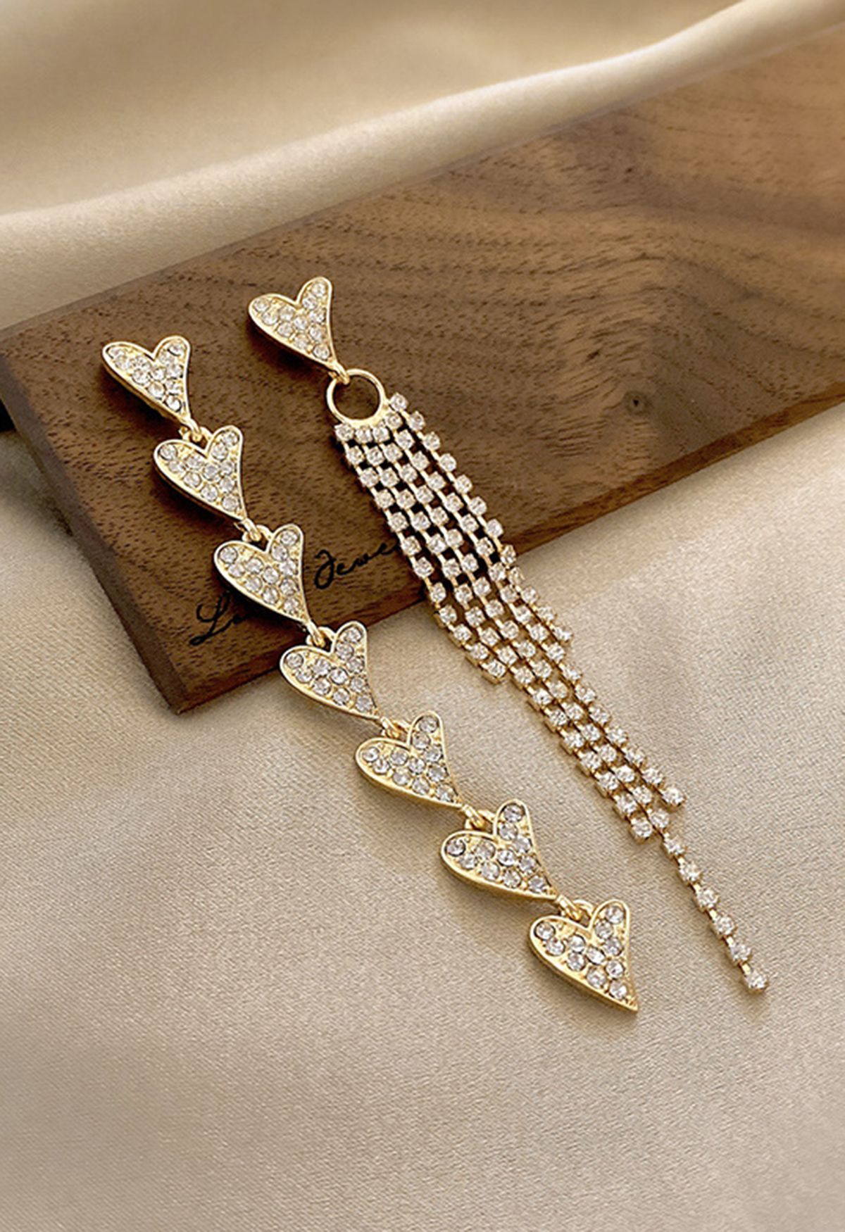 Asymmetric Heart Rhinestone Tassel Dangle Earrings