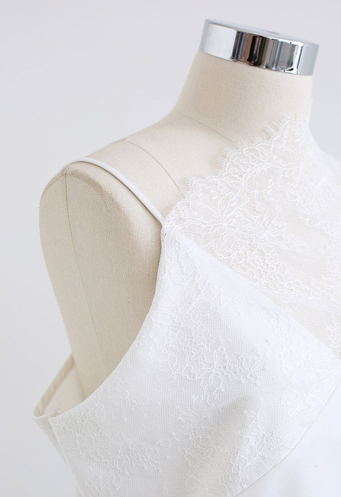 Nifty Lace Spliced Cami Top in White