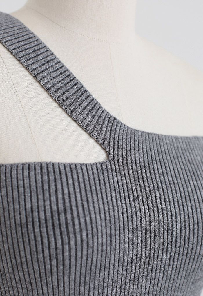 Oblique Shoulder Crop Knit Tank Top in Grey