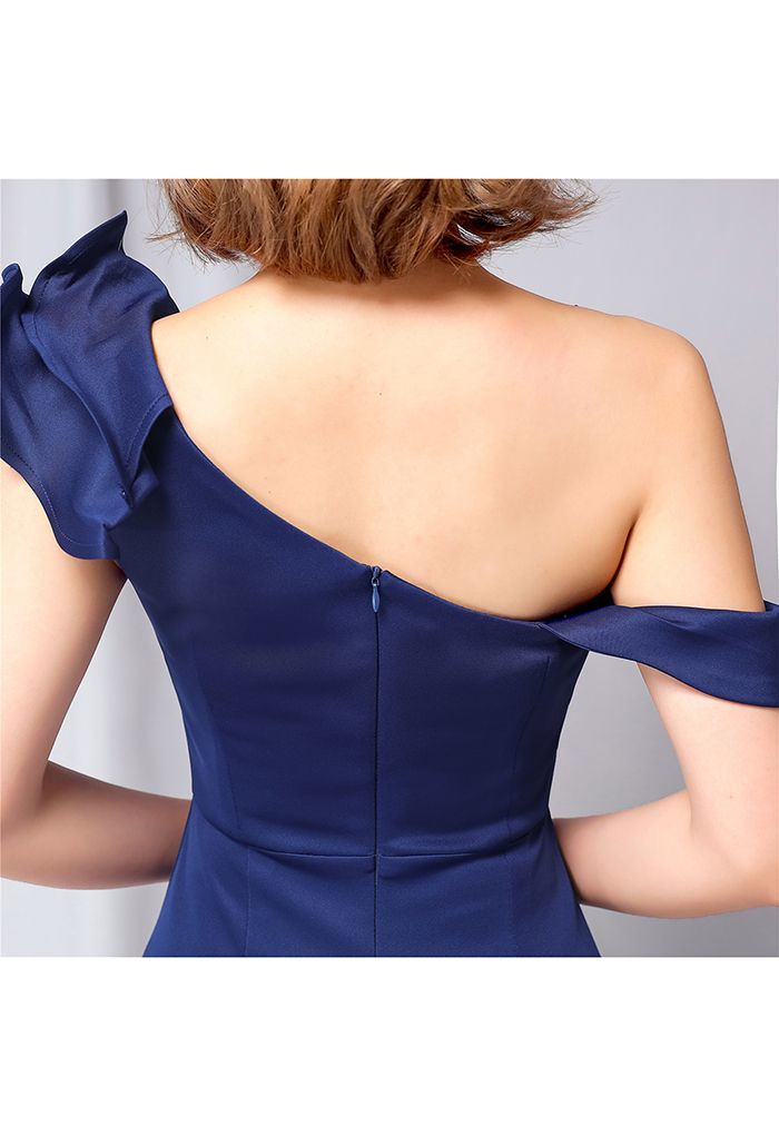 Ruffle One-Shoulder Mermaid Satin Gown in Navy