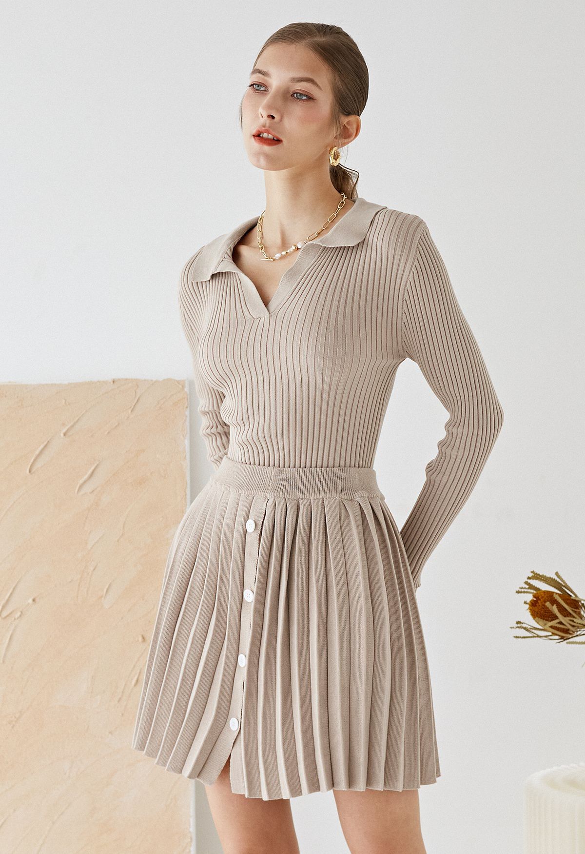 Collared V-Neck Knit Top and Pleated Skirt Set in Oatmeal