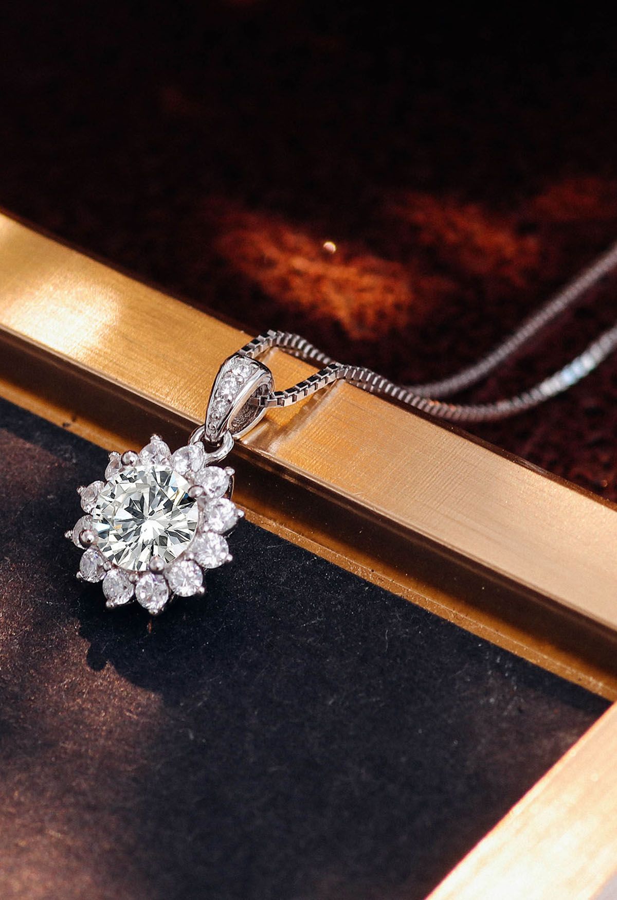 Blooming Floral Halo Moissanite Diamond Necklace