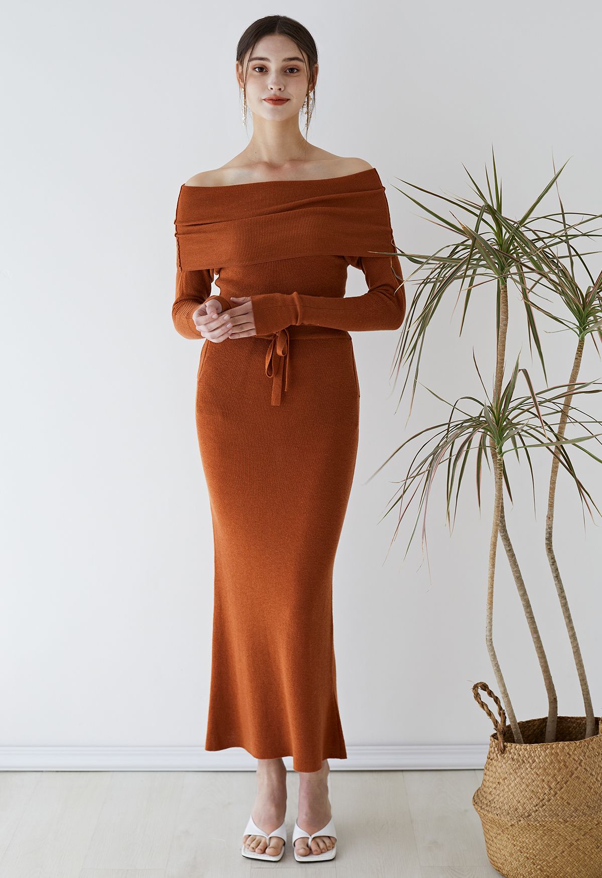 Knitted High Waist Pencil Maxi Skirt in Pumpkin