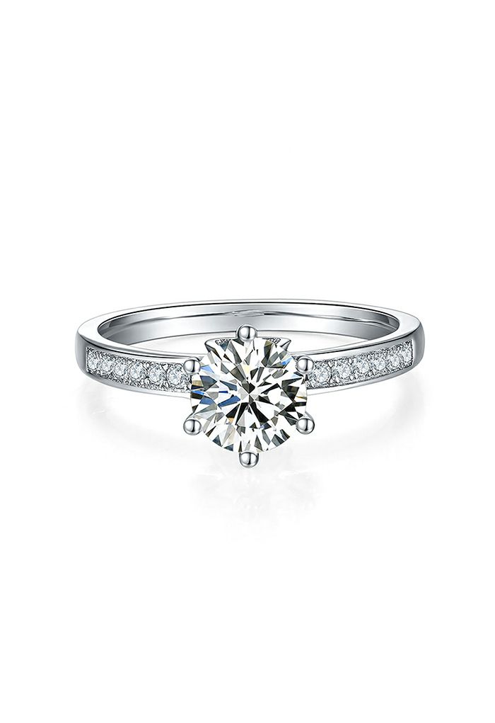 Retro Classic Moissanite Diamond Ring