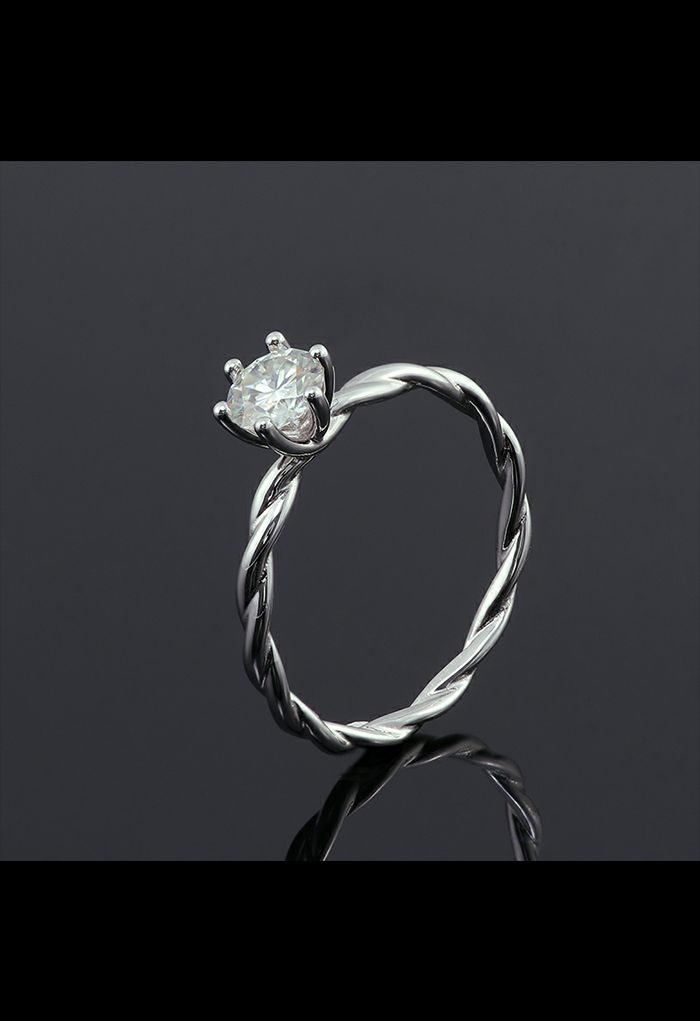 Twisted Shape Moissanite Diamond Ring