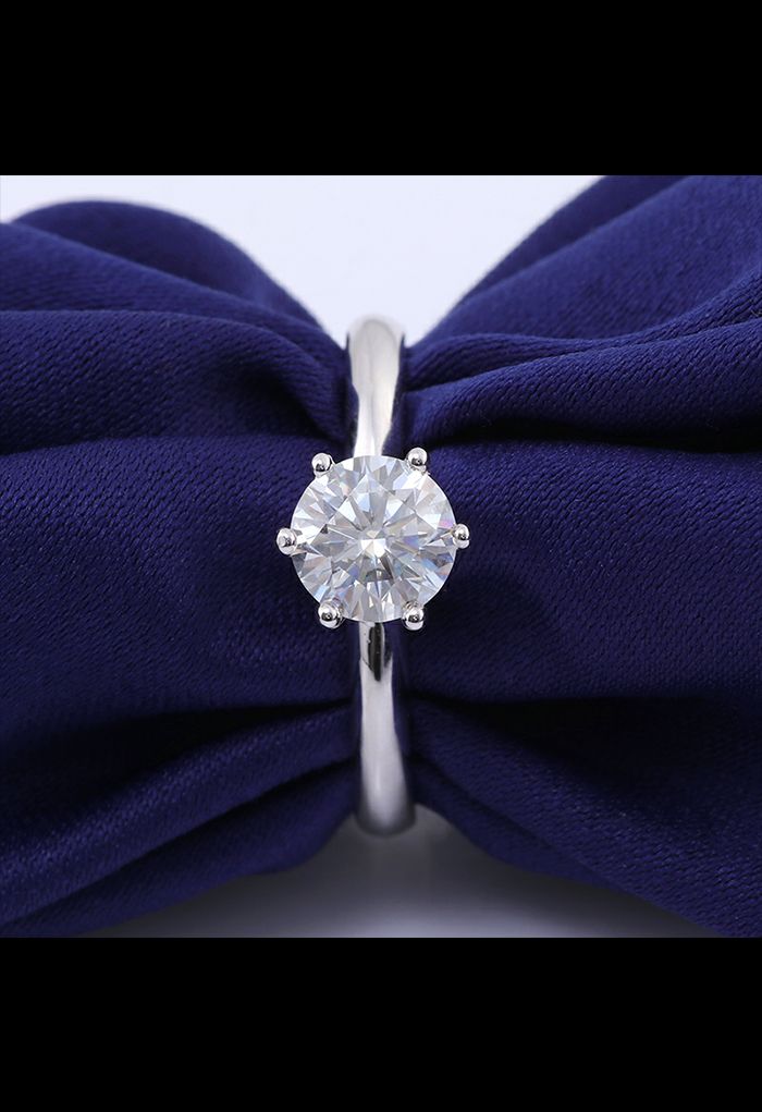 Hexagon Moissanite Diamond Glossy Round Ring