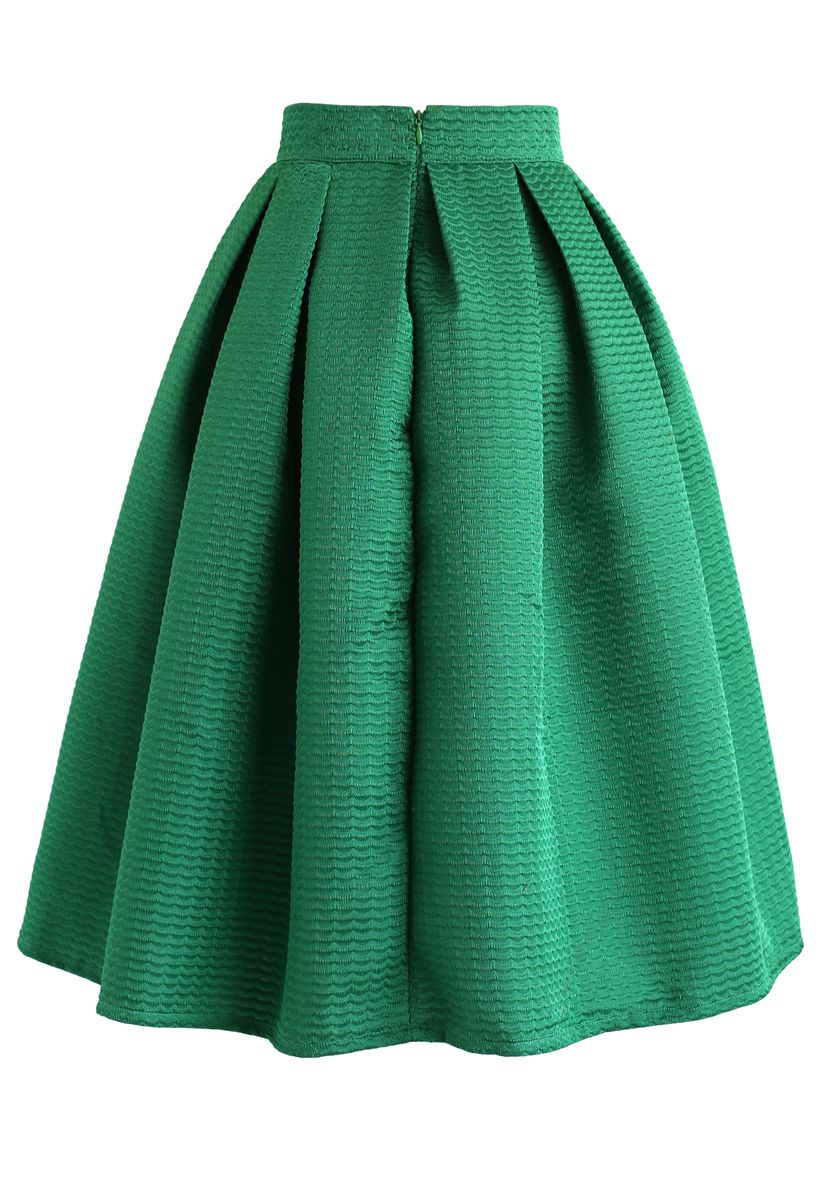 Wavy Texture Pleated Midi Skirt in Green