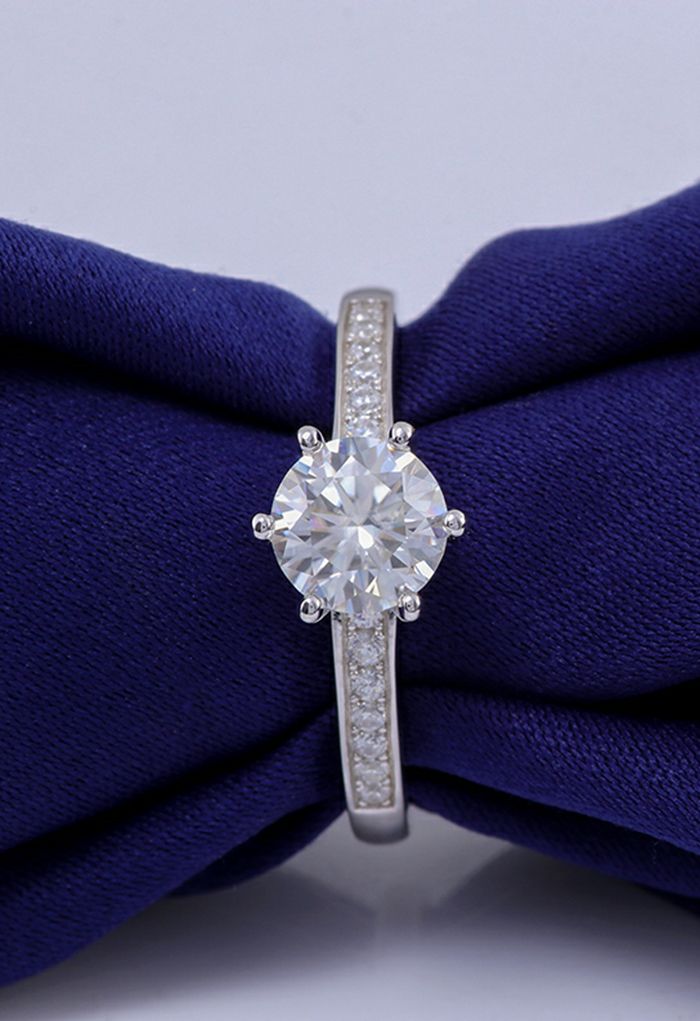 Retro Classic Moissanite Diamond Ring